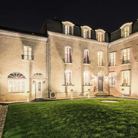 Apartment La Conciergerie Prive & *